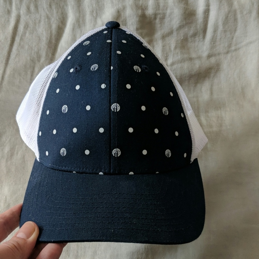 Columbia baseball cap